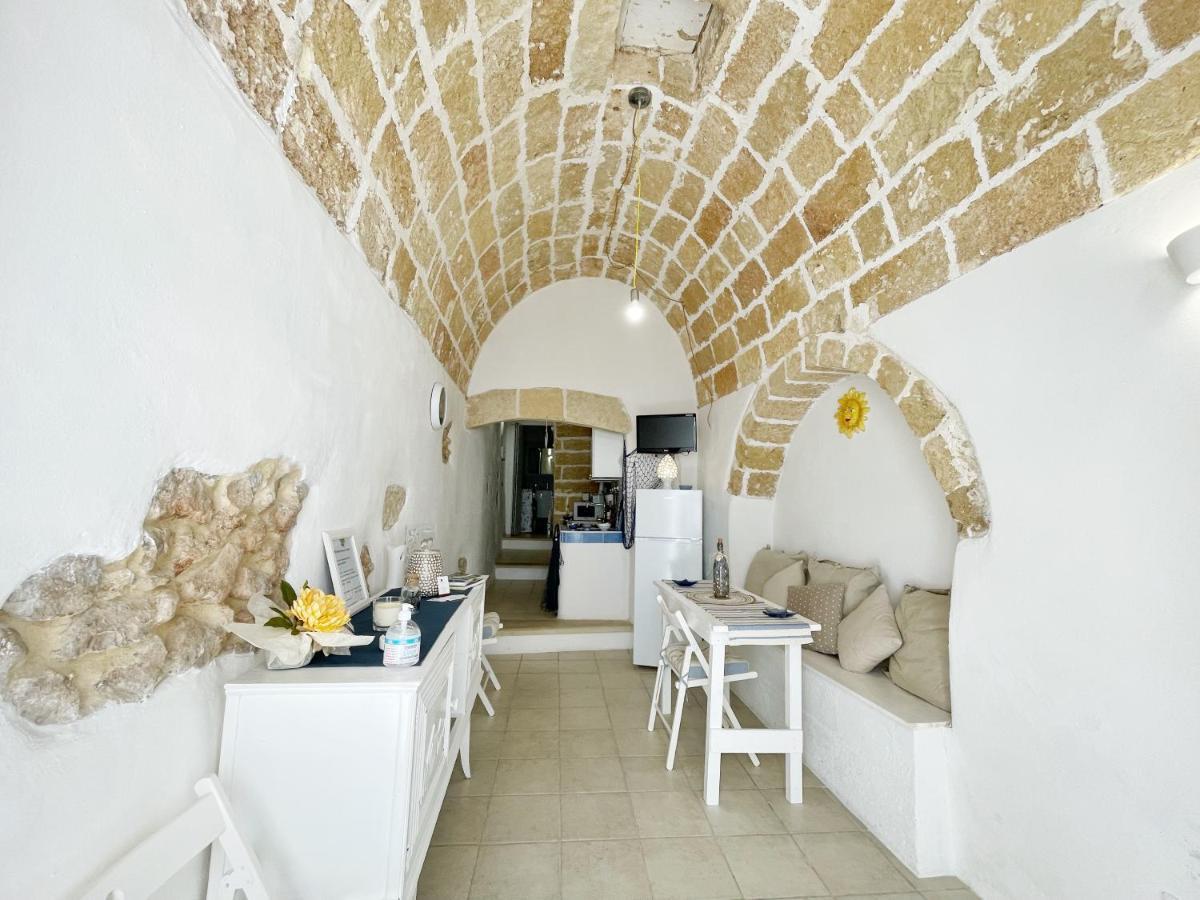Mediterraneo House- Casa Nel Centro Storico Matino Kültér fotó