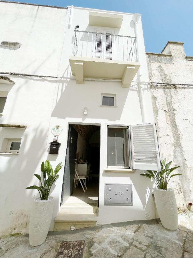 Mediterraneo House- Casa Nel Centro Storico Matino Kültér fotó