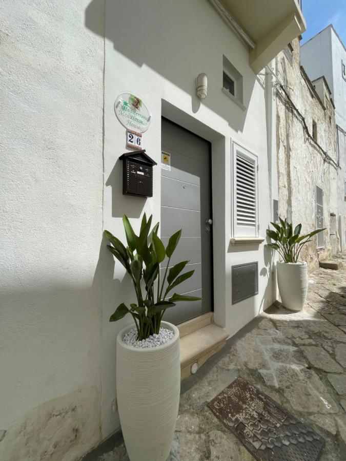 Mediterraneo House- Casa Nel Centro Storico Matino Kültér fotó