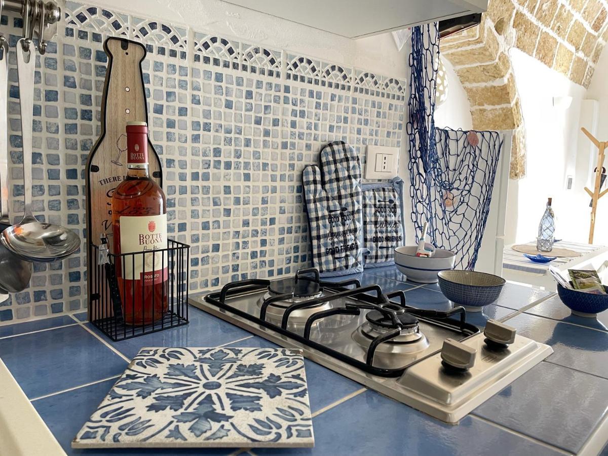Mediterraneo House- Casa Nel Centro Storico Matino Kültér fotó