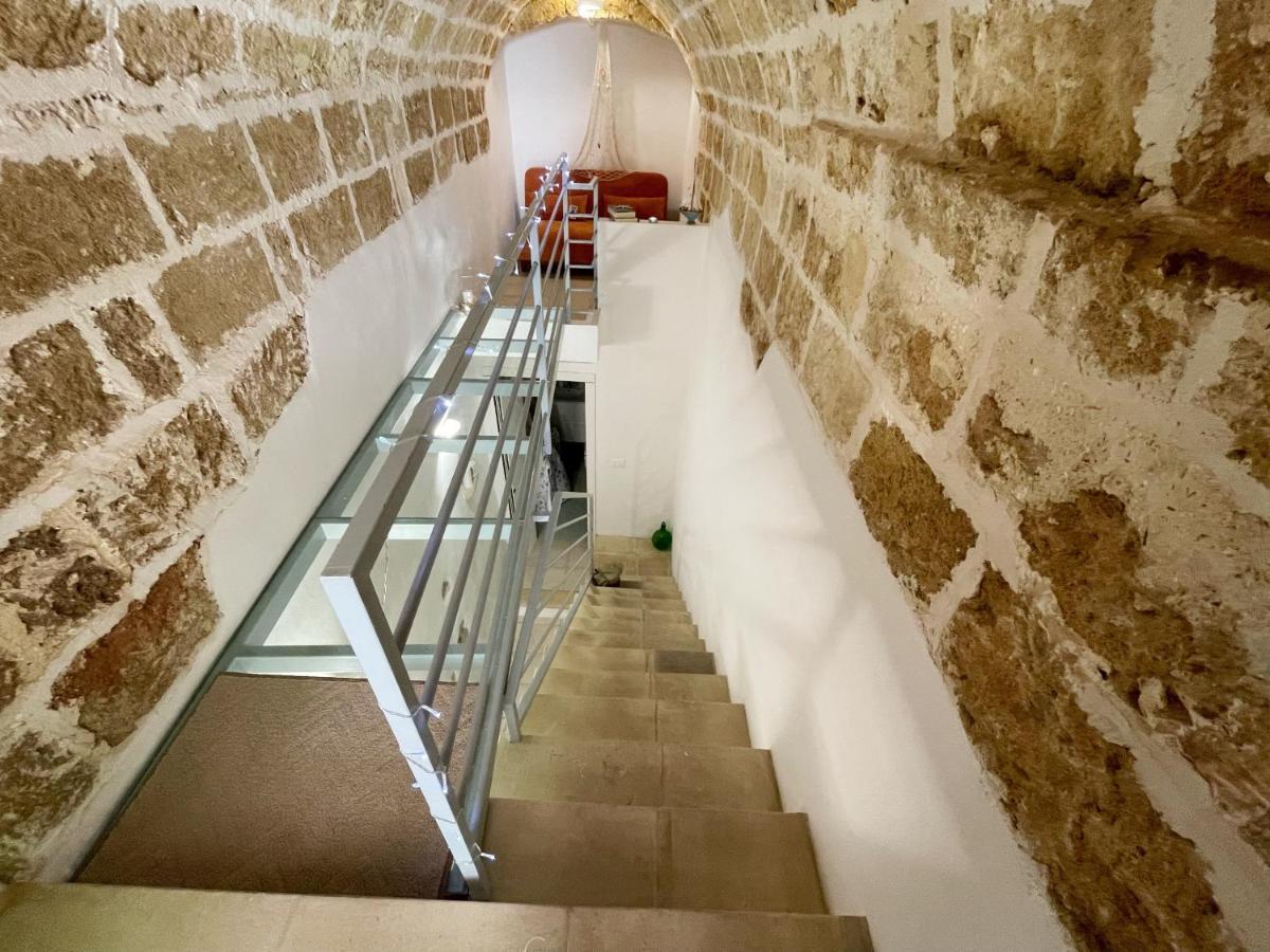 Mediterraneo House- Casa Nel Centro Storico Matino Kültér fotó