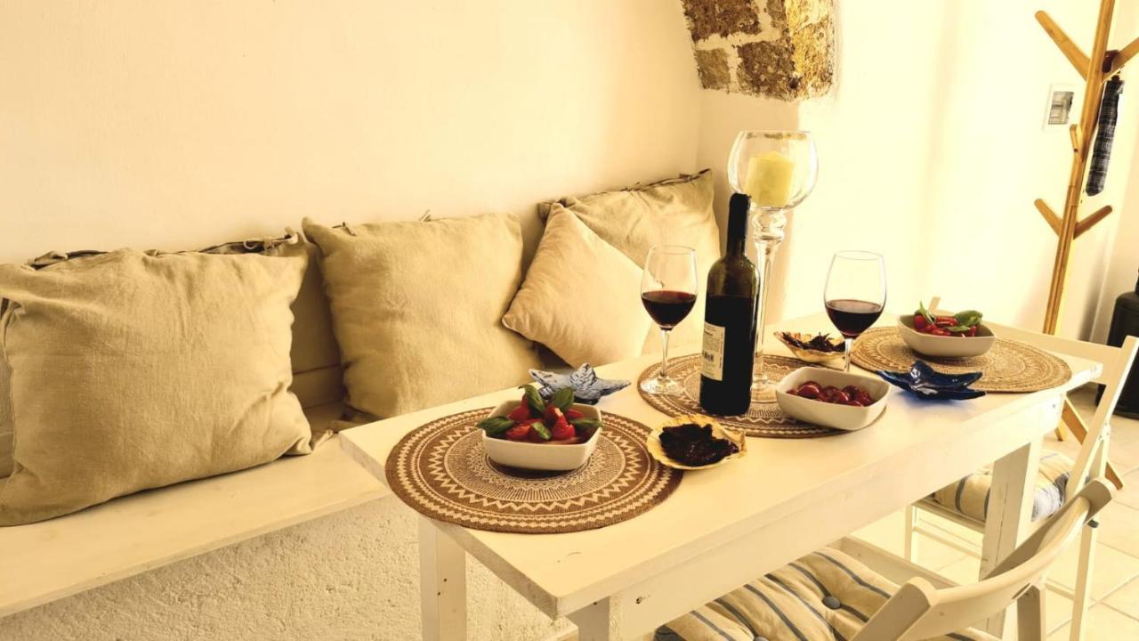 Mediterraneo House- Casa Nel Centro Storico Matino Kültér fotó